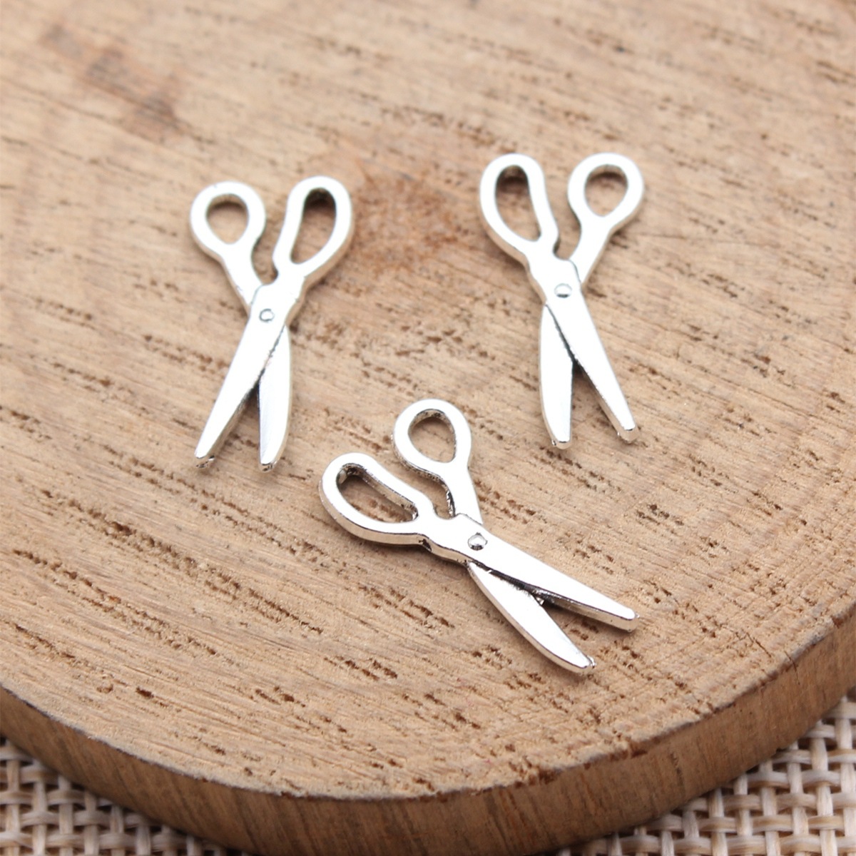 40pcs 18x9mm(0.71x0.35inch) An - Vintage Fashion Stores recension och pris