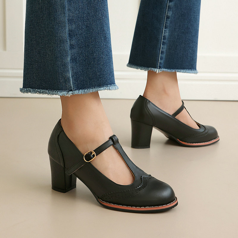 Women's Mary Jane Pumps T-Stra - Vintage Fashion Online recension och pris